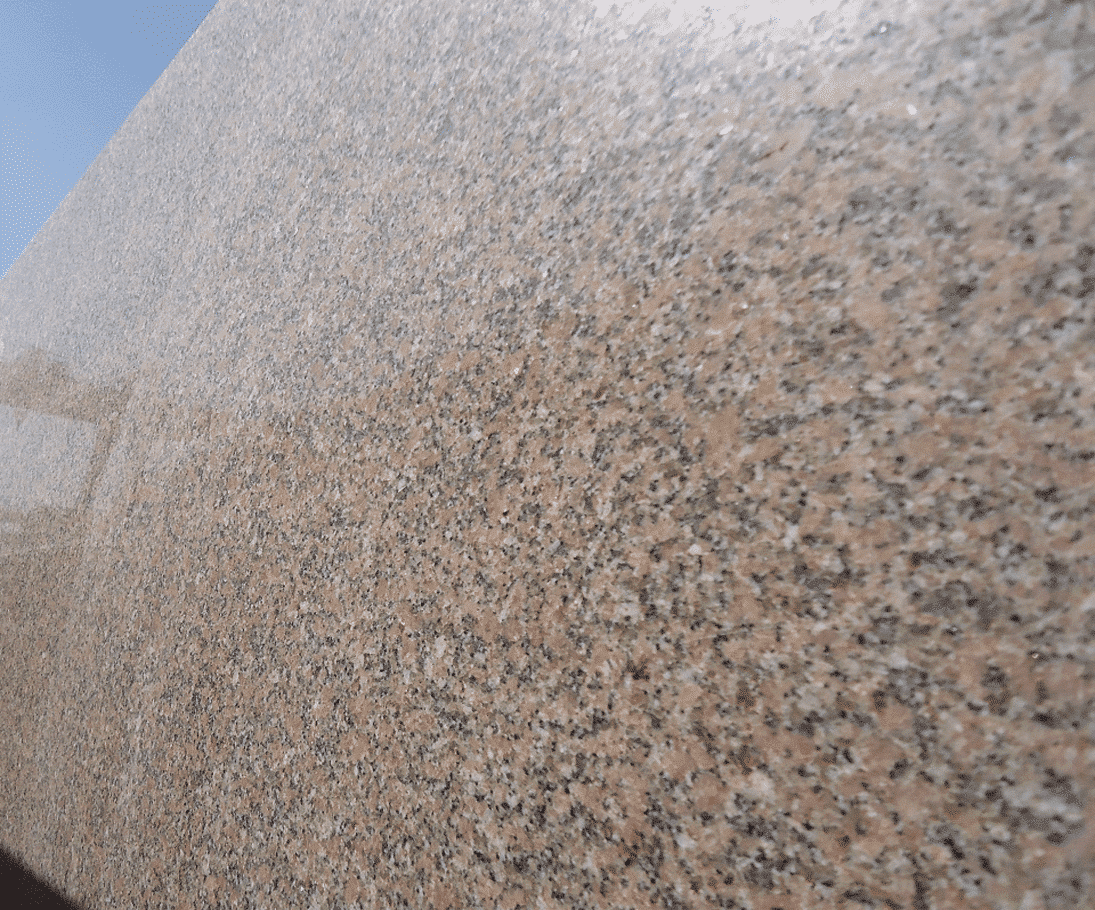Rosa Howdy granite